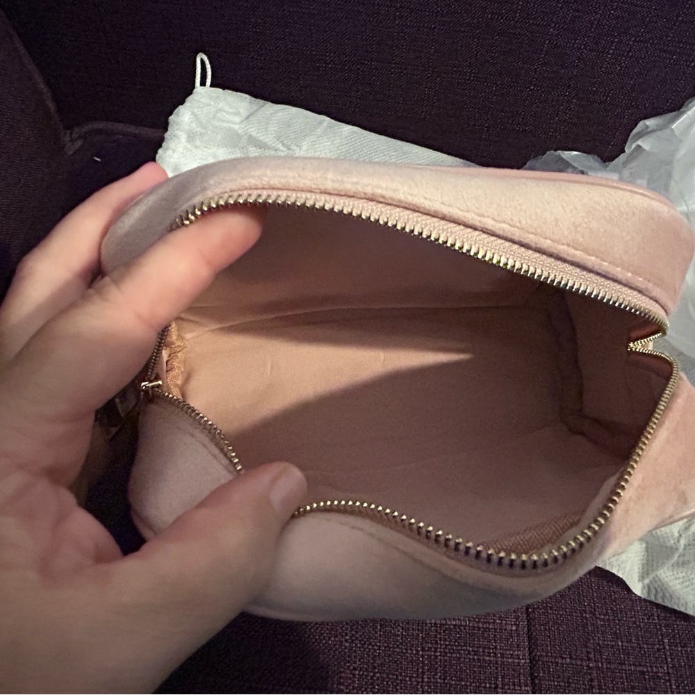 Tom Ford Pink Cosmetic Pouch Makeup Case Large Size Velvet - Picture 9 of 13